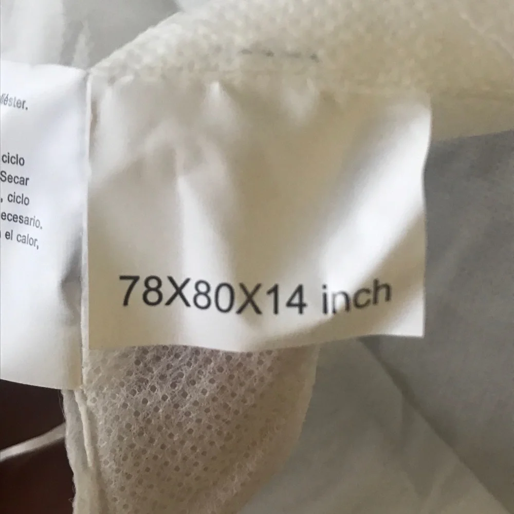 NWoT King size Bedskirt elegant in Light Gray